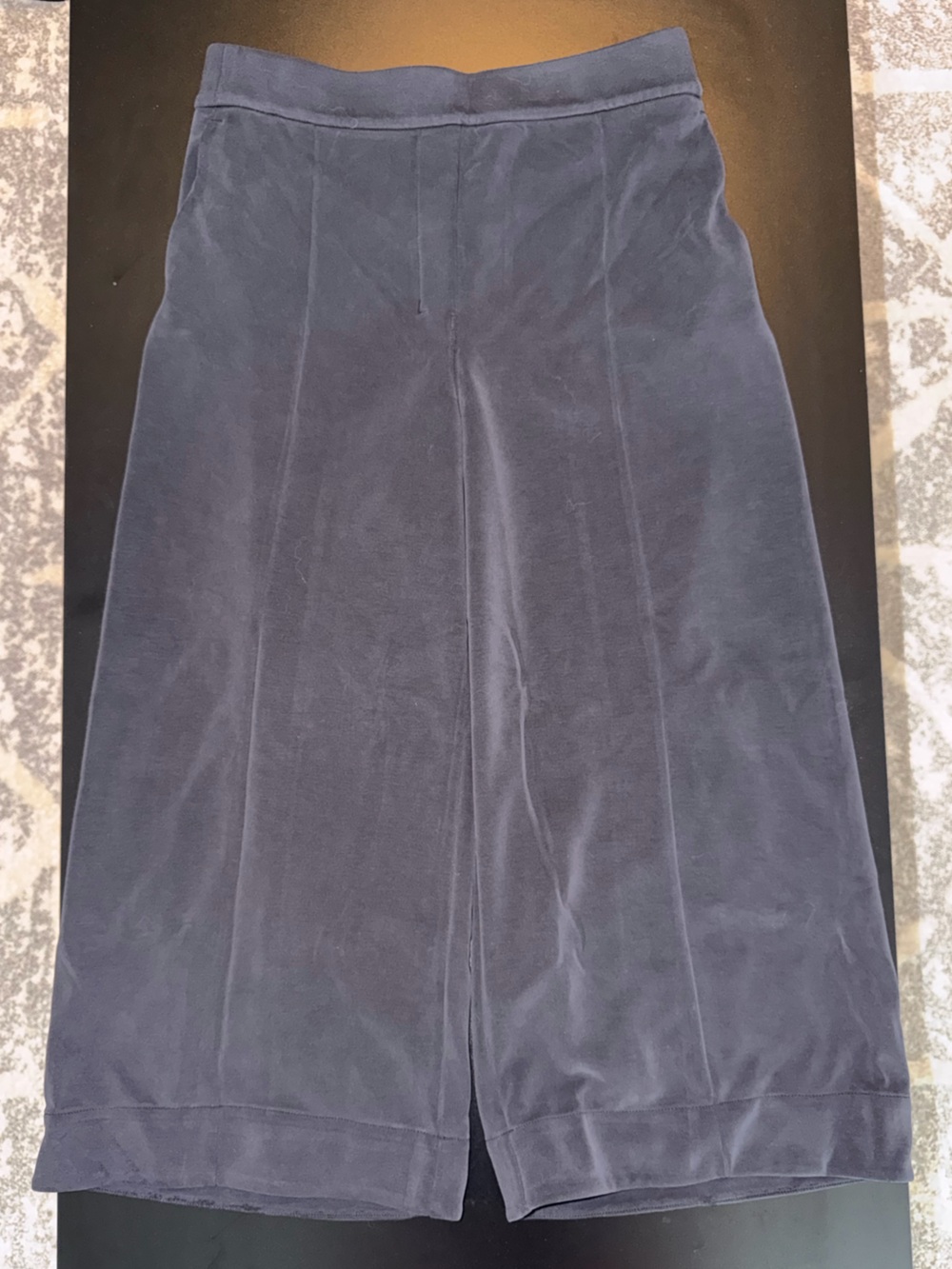 Lululemon Black Softstreme Wide Leg Capris